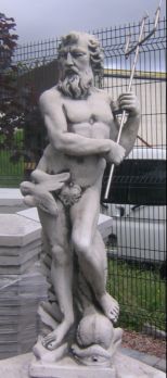 statue